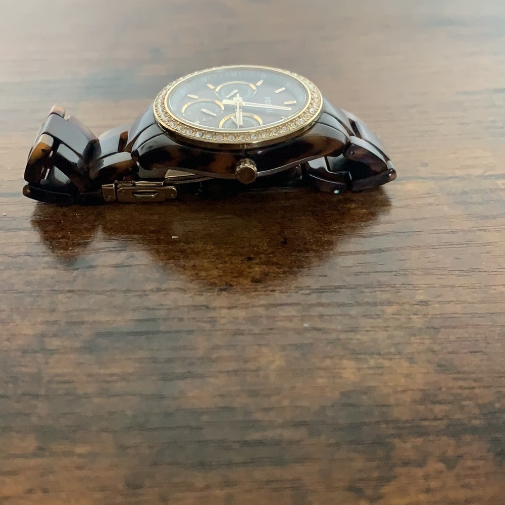 Tortoise Fossil Watch - Picture 3 of 5
